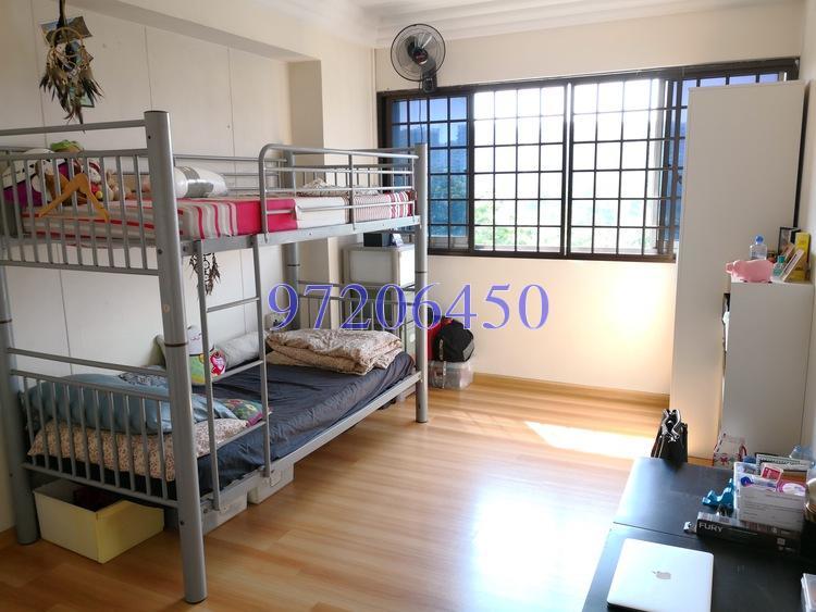 Hougang Avenue 10 thumbnail photo